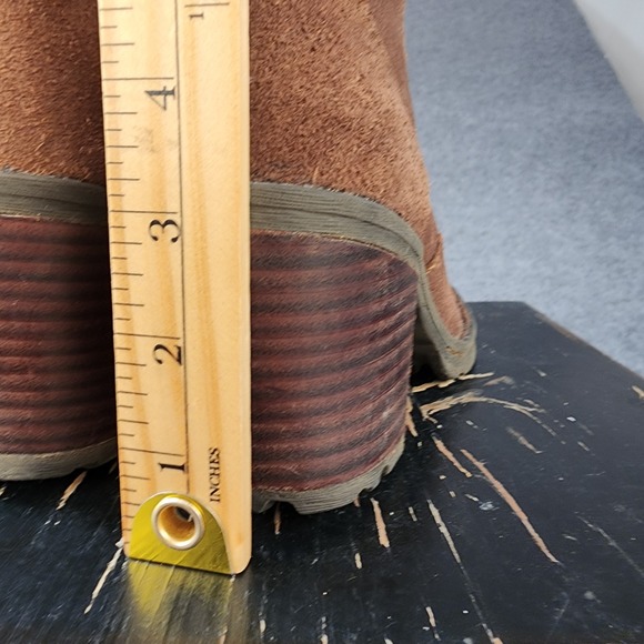 Born Brown Suede Lace Up Heeled Ankle Boots Brown Women Size 8.5 / 40 Shoes - Picture 7 of 11